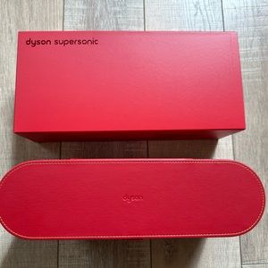 Dyson Presentation Case